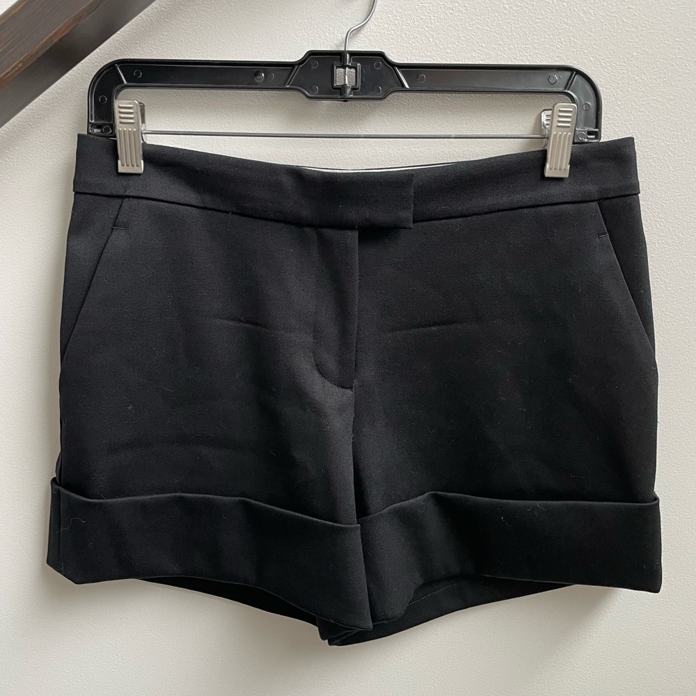 Rachel Zoe black cuffed wool tuxedo shorts, size 6, flat front side pockets